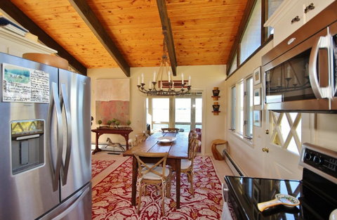 Merry Wisdom - Renee 21