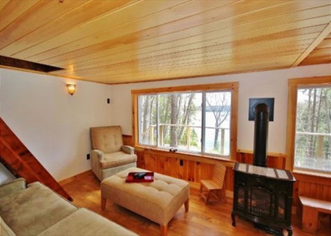 Settler`s Cottage - Renee 5