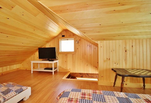 Settler`s Cottage - Renee 1