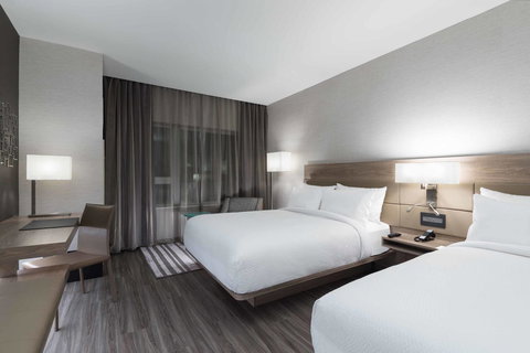 AC Hotel By Marriott Boston Cambridge - Renee 20