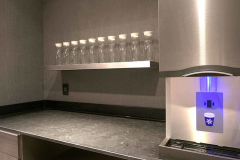 AC Hotel By Marriott Boston Cambridge - Renee 13