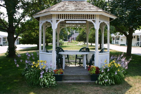 Country Acres Motel - Internet Find 14