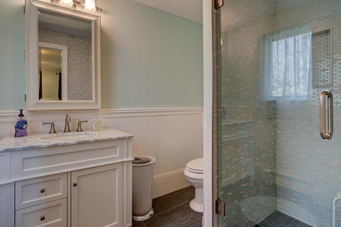 Weeks Pond Charmer - Internet Find 15