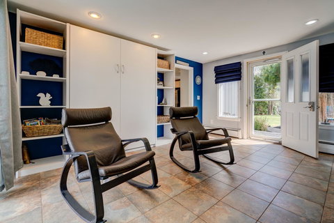 Weeks Pond Charmer - Internet Find 7