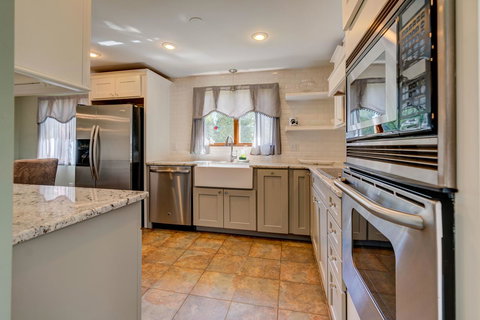 Weeks Pond Charmer - Internet Find 4