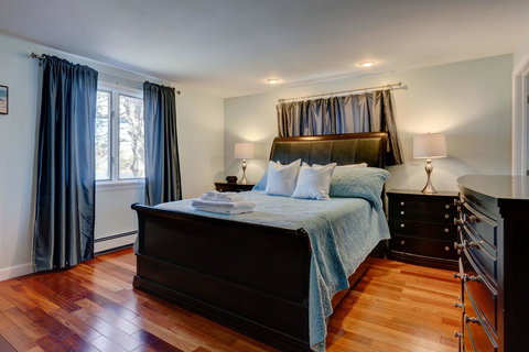 Weeks Pond Charmer - Internet Find 13