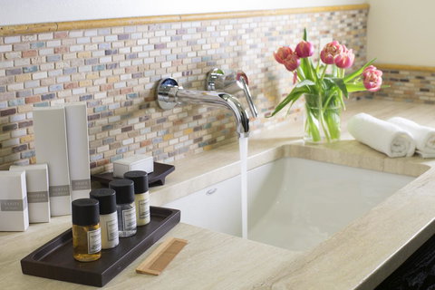 The Barrington - Renee 23