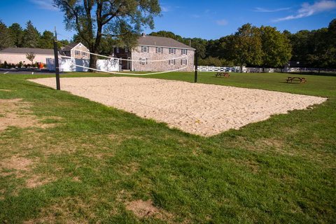 Peters Pond RV Resort - Internet Find 13