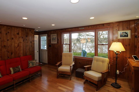 62 Crowell Road Home - Renee 16