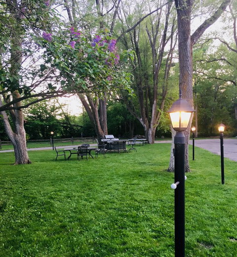 Elk Rapids Lakeshore Inn - Renee 4