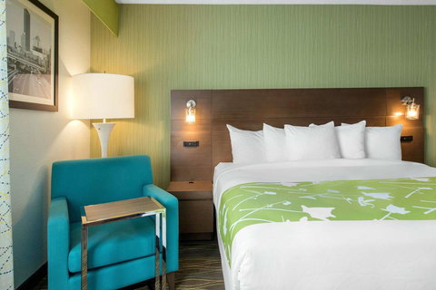 The Grand River Hotel, An Ascend Hotel Collection Member Grand Rapids - Renee 25