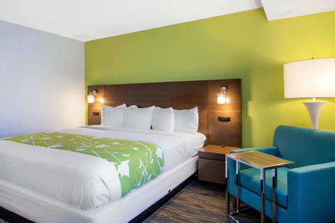 The Grand River Hotel, An Ascend Hotel Collection Member Grand Rapids - Renee 21