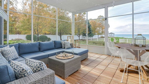 Aqua Vista - Renee 1