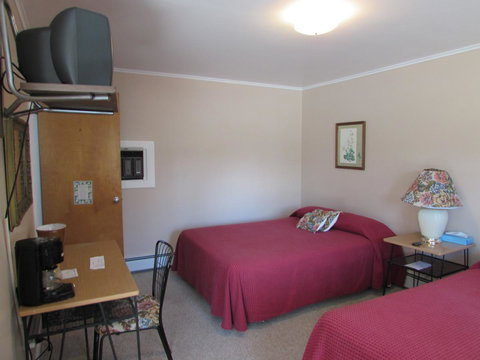 Grand Lake Resort - Internet Find 31