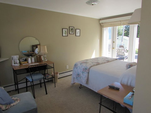 Grand Lake Resort - Internet Find 43