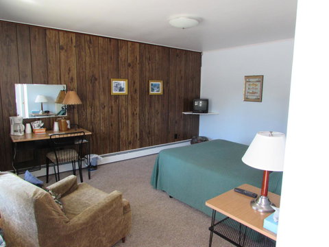 Grand Lake Resort - Internet Find 41