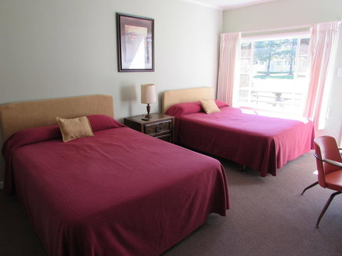 Grand Lake Resort - Internet Find 40