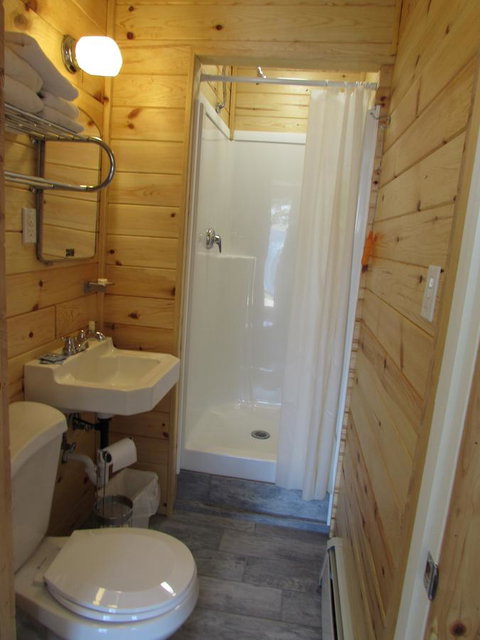 Grand Lake Resort - Internet Find 18