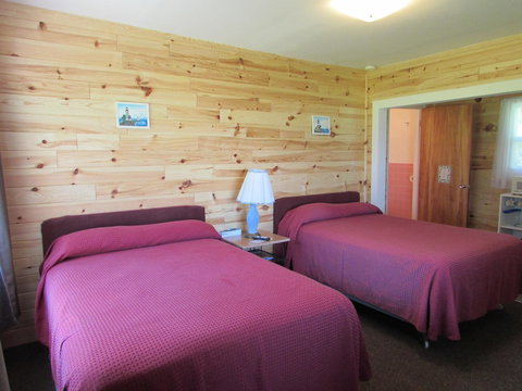 Grand Lake Resort - Internet Find 22