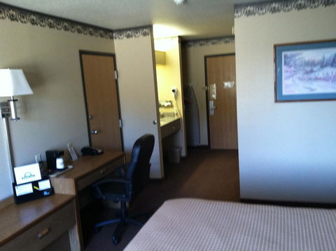 Days Inn By Wyndham Worthington - Internet Find 26
