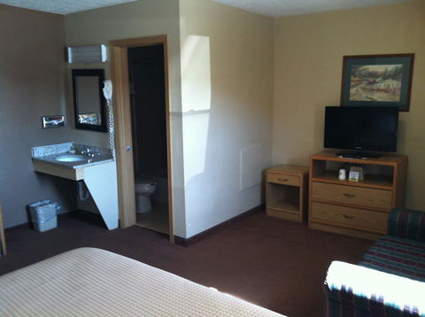 Days Inn By Wyndham Worthington - Internet Find 36