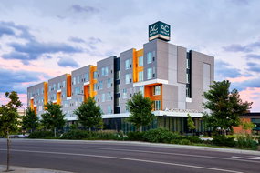 Book Bloomington Accommodation Vacations Swimm Swimm