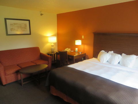 AmericInn By Wyndham Worthington - Internet Find 4