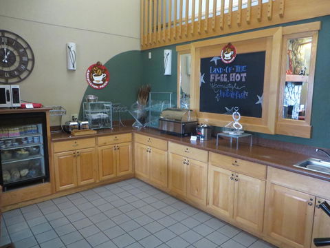 AmericInn By Wyndham Worthington - Internet Find 20
