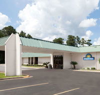 Days Inn by Wyndham McComb MS