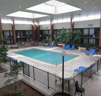 Diamondhead Inn  Suites