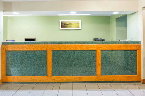 Ramada Limited Ocean Springs - Internet Find 27