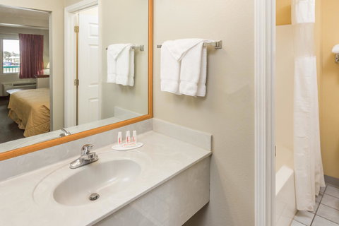 Ramada Limited Ocean Springs - Internet Find 7