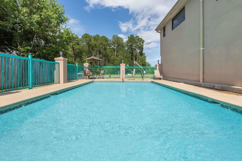 Ramada Limited Ocean Springs - Internet Find 30