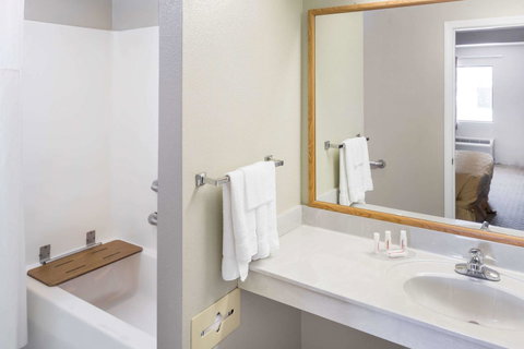 Ramada Limited Ocean Springs - Internet Find 36