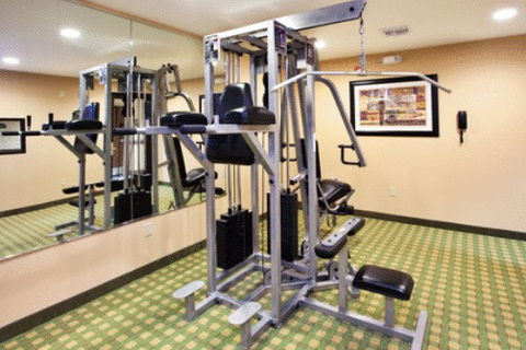 Holiday Inn Express Hotel & Suites Biloxi- Ocean Springs - Internet Find 8