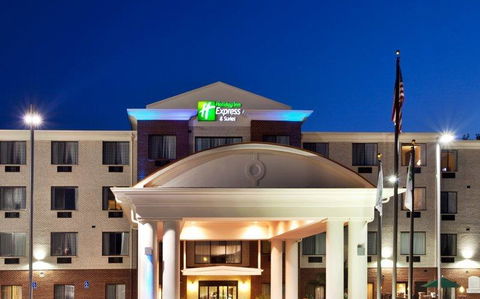 Holiday Inn Express Hotel & Suites Biloxi- Ocean Springs - Internet Find 0