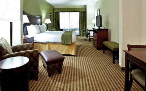 Holiday Inn Express Hotel & Suites Biloxi- Ocean Springs - Internet Find 12