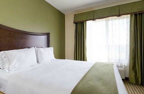 Holiday Inn Express Hotel & Suites Biloxi- Ocean Springs - Internet Find 27