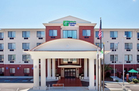 Holiday Inn Express Hotel & Suites Biloxi- Ocean Springs - Internet Find 1