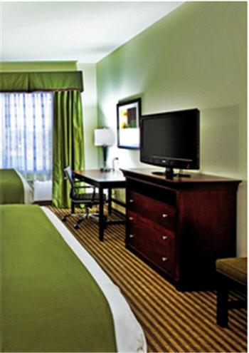 Holiday Inn Express Hotel & Suites Biloxi- Ocean Springs - Internet Find 26