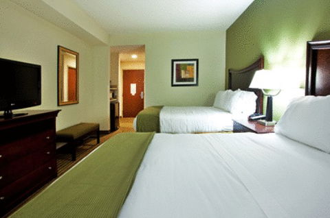 Holiday Inn Express Hotel & Suites Biloxi- Ocean Springs - Internet Find 23