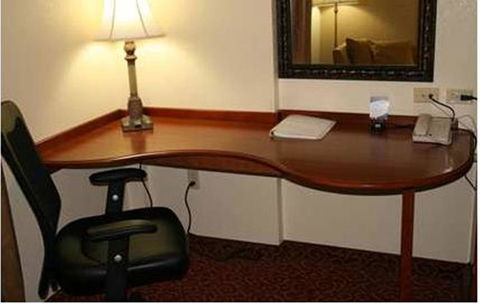 Hampton Inn & Suites McComb - Renee 15