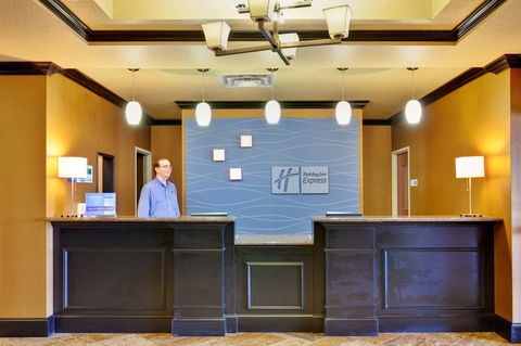 Holiday Inn Express McComb - Renee 12