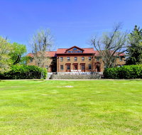 Oddfellow Inn  Farm