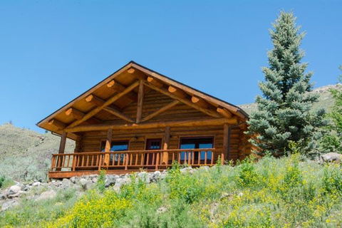 The Roosevelt Hotel - Yellowstone - Renee 28
