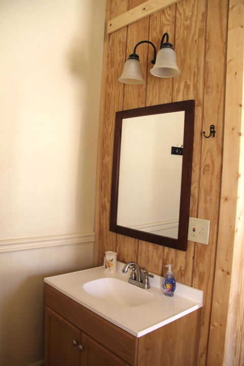 Yellowstone's Treasure Cabins - Renee 38