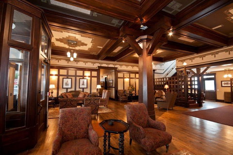 The Sacajawea Hotel - Renee 8