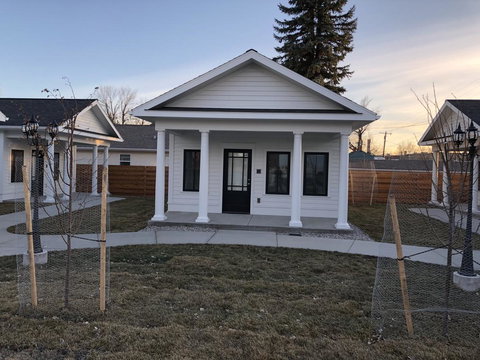 The Sacajawea Hotel - Renee 3