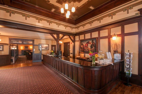 The Sacajawea Hotel - Renee 24