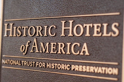 The Sacajawea Hotel - Renee 25